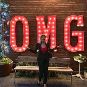 Meet your Posher, Edita